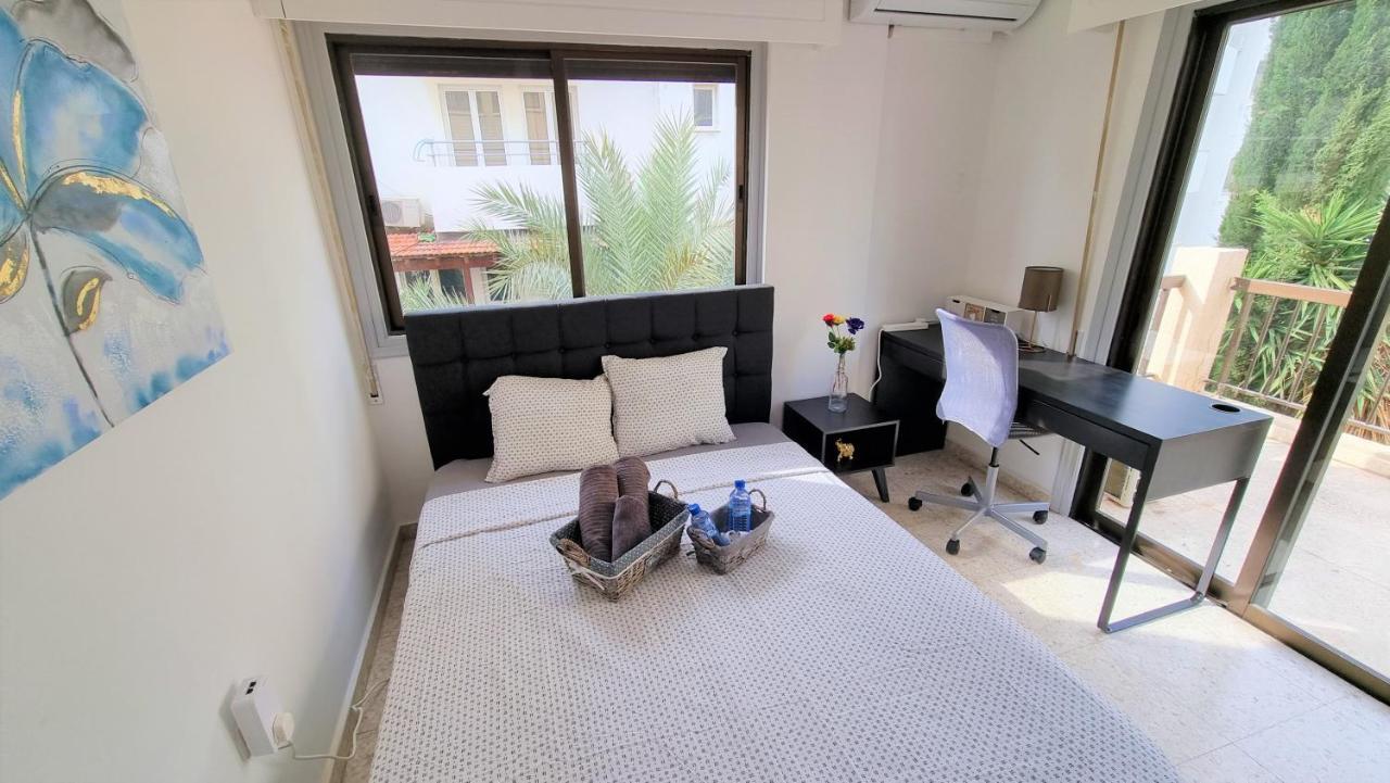 Cozy Beach Apt / 100 Mbit+ Netflix / Near Airport Larnaca Dış mekan fotoğraf